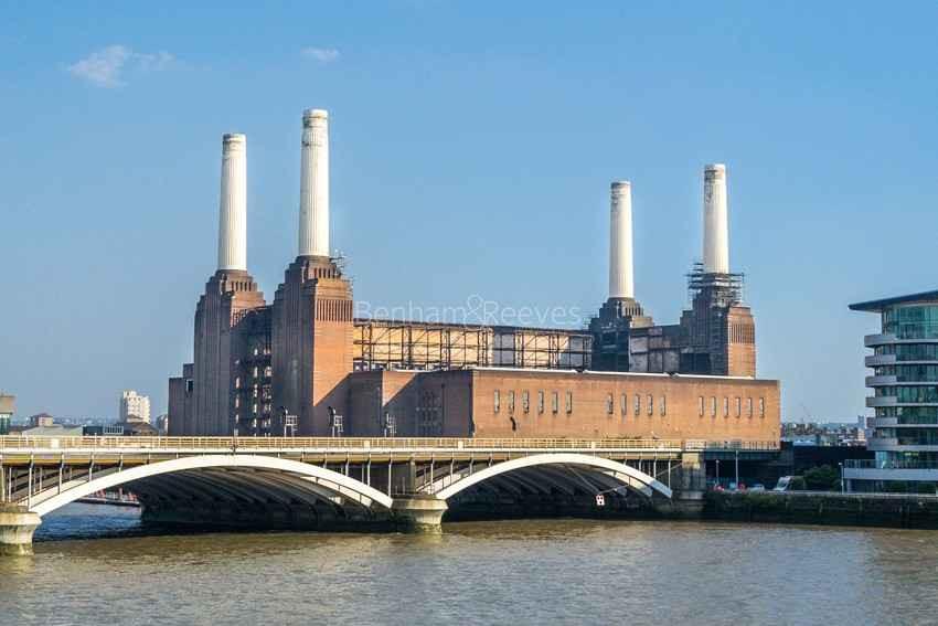 Londone Banner Img 1