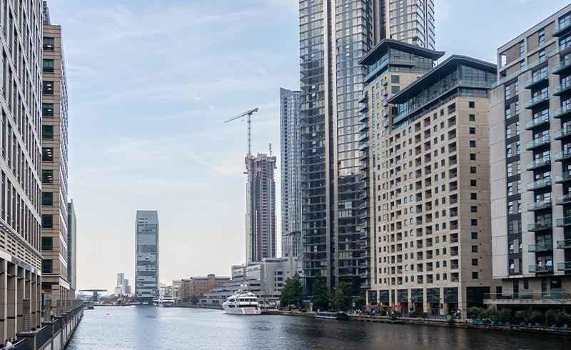 Londone Banner Img 1