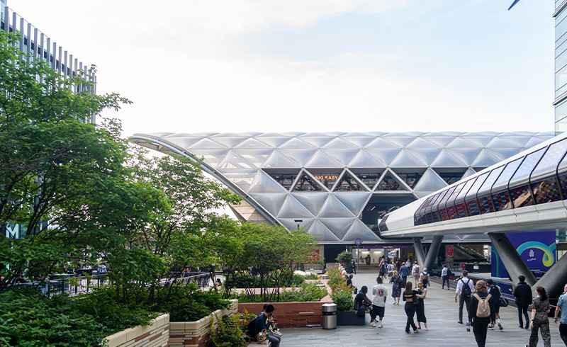 Londone Banner Img 1