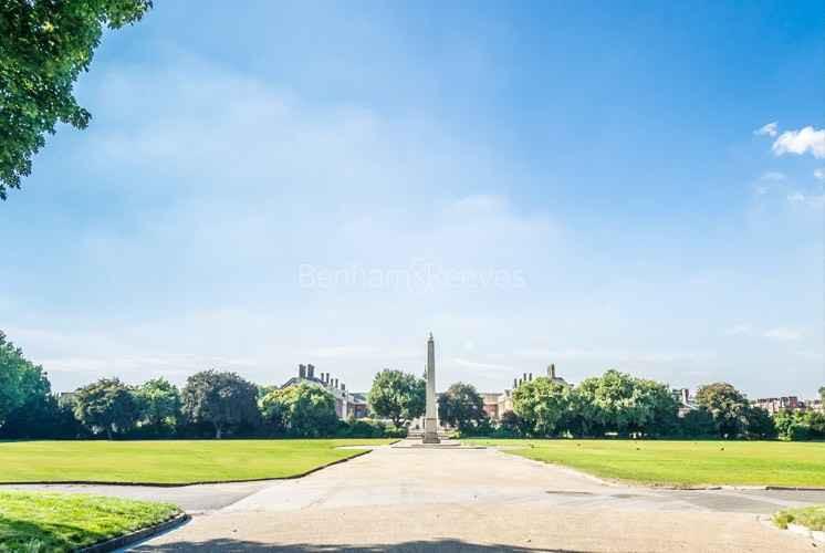 Londone Banner Img 1