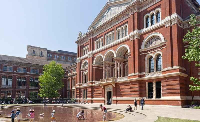 Londone Banner Img 1