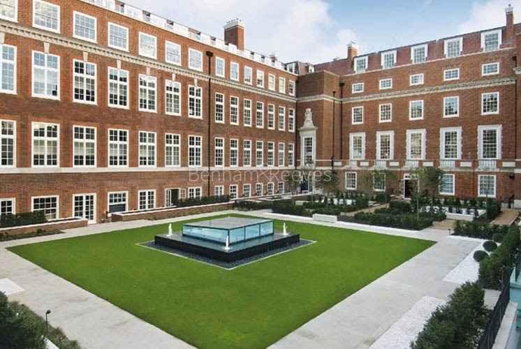 Londone Banner Img 1