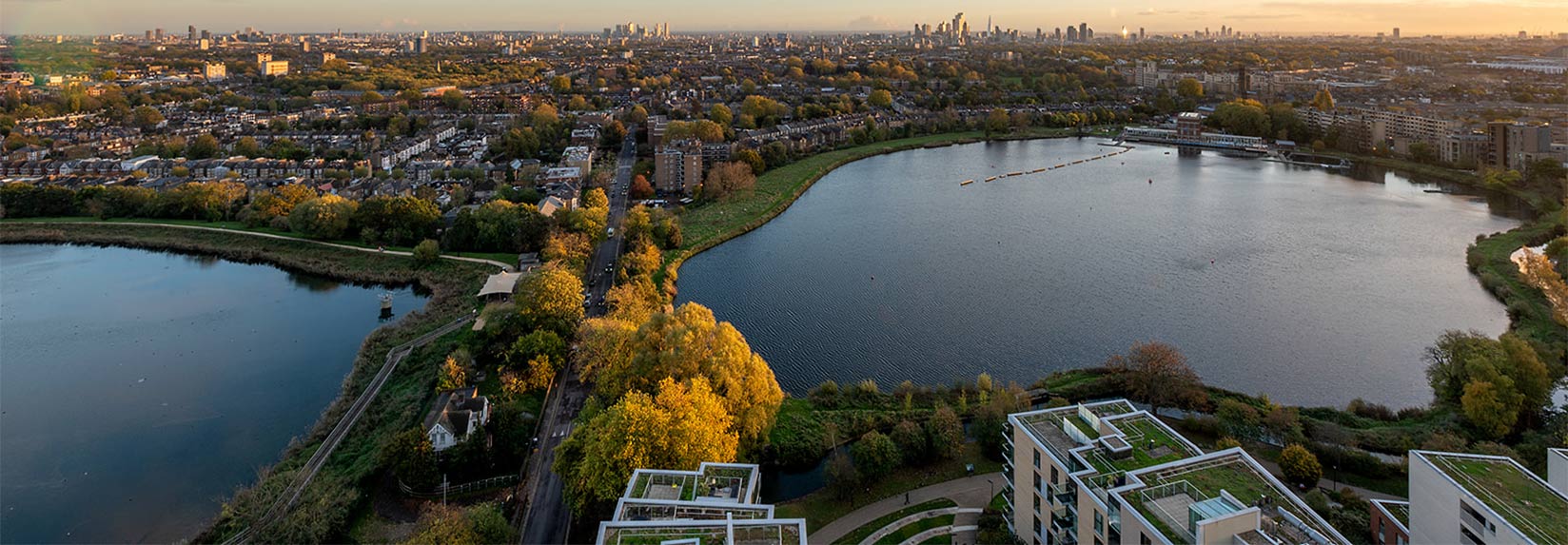 Woodberry-Down-–-London-regeneration-project-min