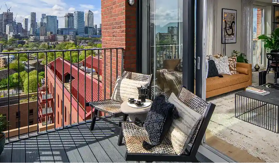 Heron Wharf balcony