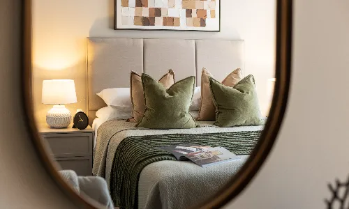 Modern bedroom